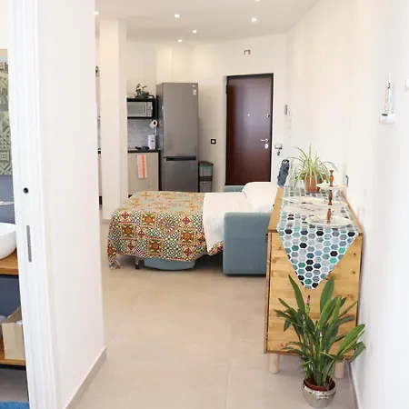 公寓 Rineddahouse Arenella - Vista Mare Panoramica A Con Parcheggio Privato 巴勒莫