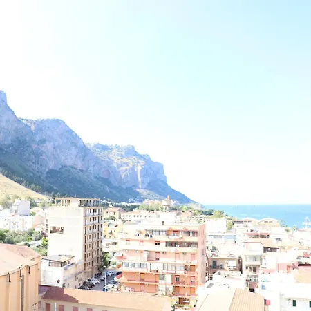 公寓 Rineddahouse Arenella - Vista Mare Panoramica A Con Parcheggio Privato *