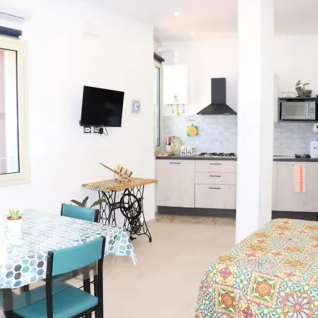 Rineddahouse Arenella - Vista Mare Panoramica A Con Parcheggio Privato * 巴勒莫