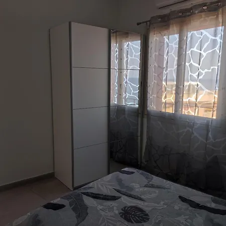 Rineddahouse Arenella - Vista Mare Panoramica A Con Parcheggio Privato