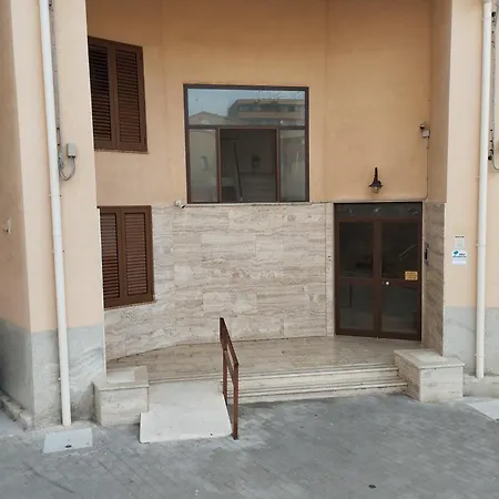 Rineddahouse Arenella - Vista Mare Panoramica A Con Parcheggio Privato