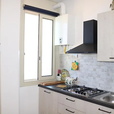 Apartament Rineddahouse Arenella - Vista Mare Panoramica A Con Parcheggio Privato