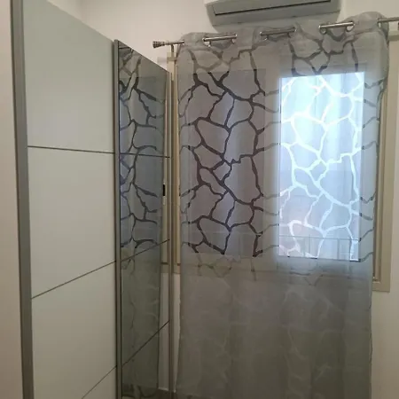 Rineddahouse Arenella - Vista Mare Panoramica A Con Parcheggio Privato * Palermo