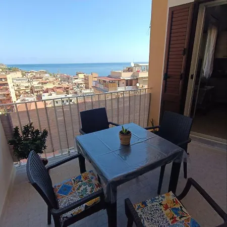 Appartamento Rineddahouse Arenella - Vista Mare Panoramica A Con Parcheggio Privato *