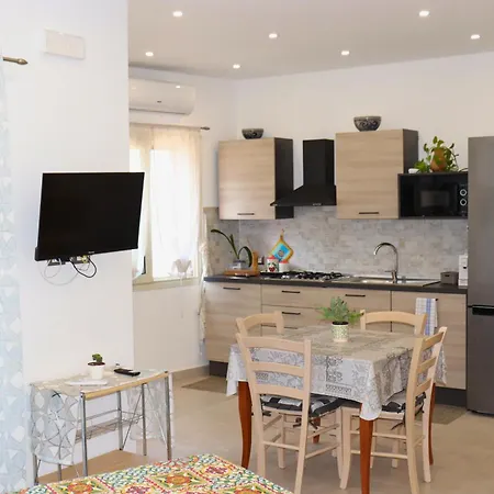 Rineddahouse Arenella - Vista Mare Panoramica A Con Parcheggio Privato Appartamento *