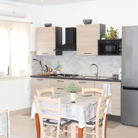 Rineddahouse Arenella - Vista Mare Panoramica A Con Parcheggio Privato Palermo